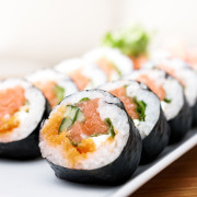 shutterstock_130338524 Sushi Röllchen