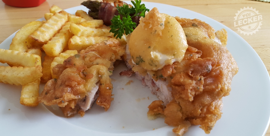 Bierschnitzel mit Käse im Bierteig