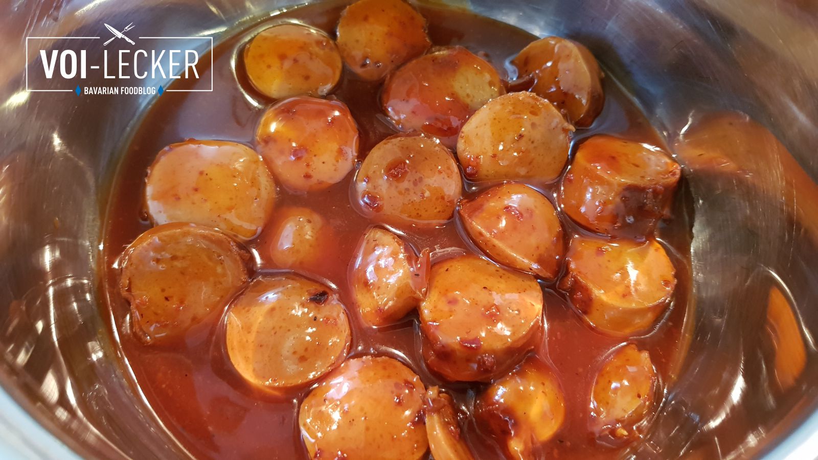 CurryQ Currywurst im Kochtopf