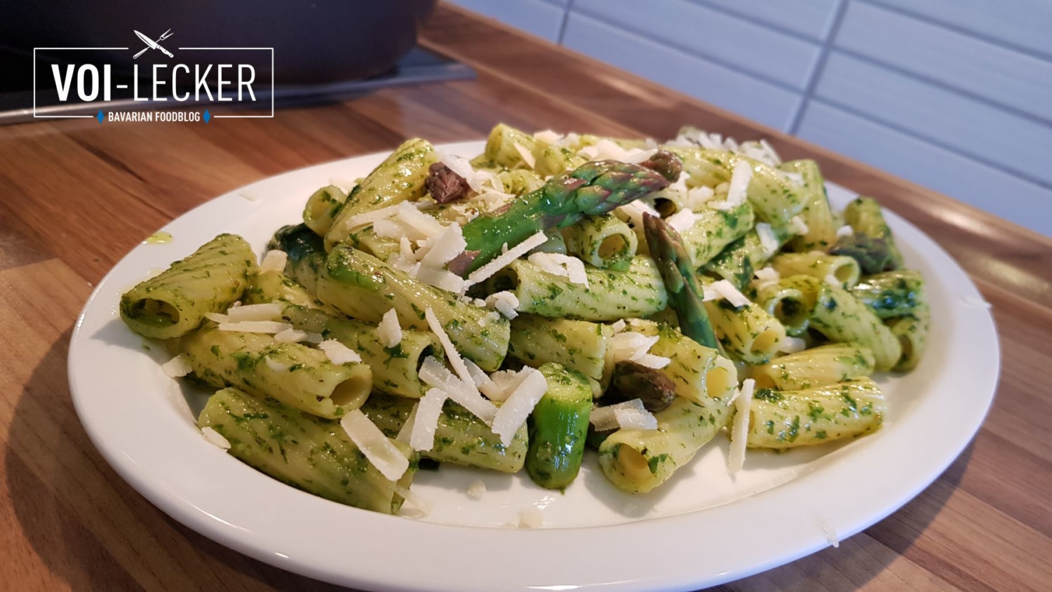 Rigatoni mit grünem Spargel – mit Grundrezept für Bärlauchpesto