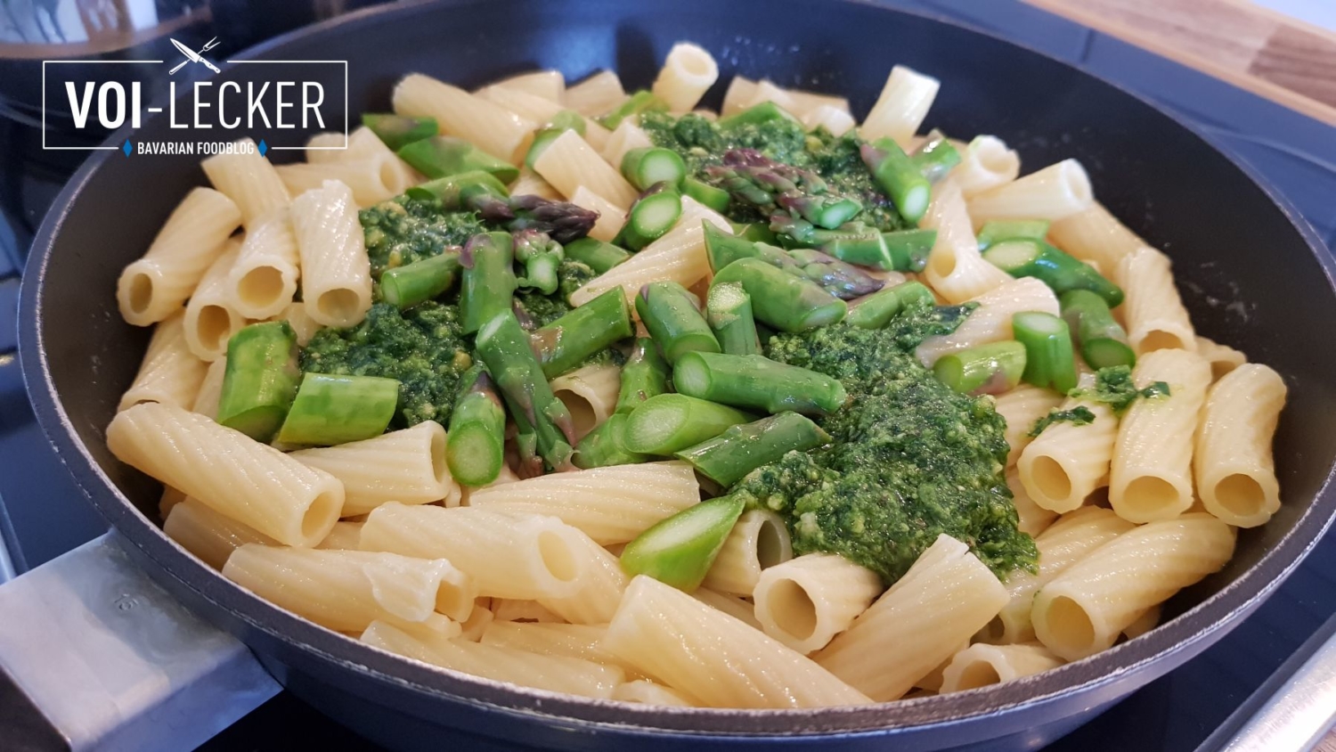 Rigatoni mit grünem Spargel – mit Grundrezept für Bärlauchpesto